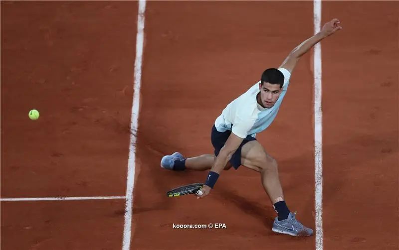 ?i=epa%2ftennis%2f2022-05%2f2022-05-22-09967369_epa