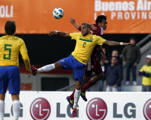 2011-07-032011-07-03t195811z_01_bas610_rtridsp_3_soccer-copa_reuters