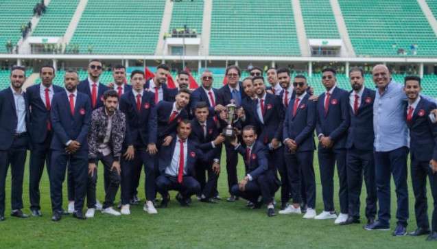 من تتويج شباب المحمدية الموسم الماضي