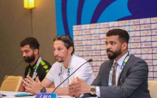 من المؤتمر الصحفي