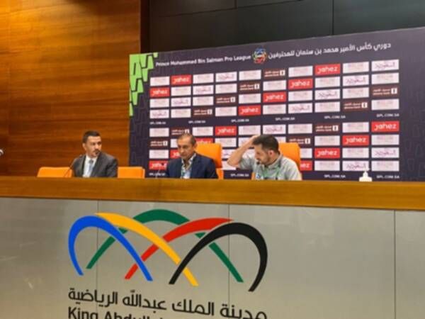 من المؤتمر الصحفي 