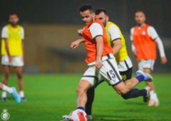 عبد الفتاح آدم