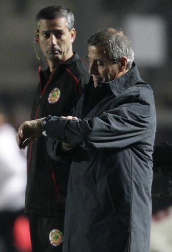 2011-07-05t001506z_01_sju518_rtridsp_3_soccer-copa_reuters