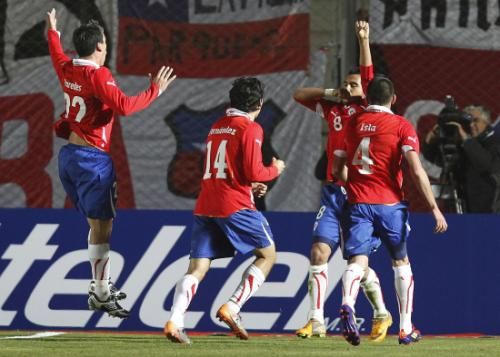 2011-07-05t023634z_01_sju540_rtridsp_3_soccer-copa_reuters