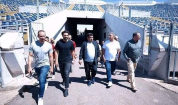 وفد الأهلي في ملعب النهائي