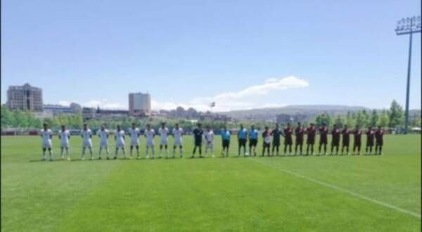 منتخبا لبنان وأرمينيا