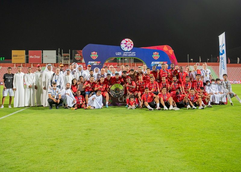 من التتويج (نقلا عن حساب شباب الأهلي علي تويتر)