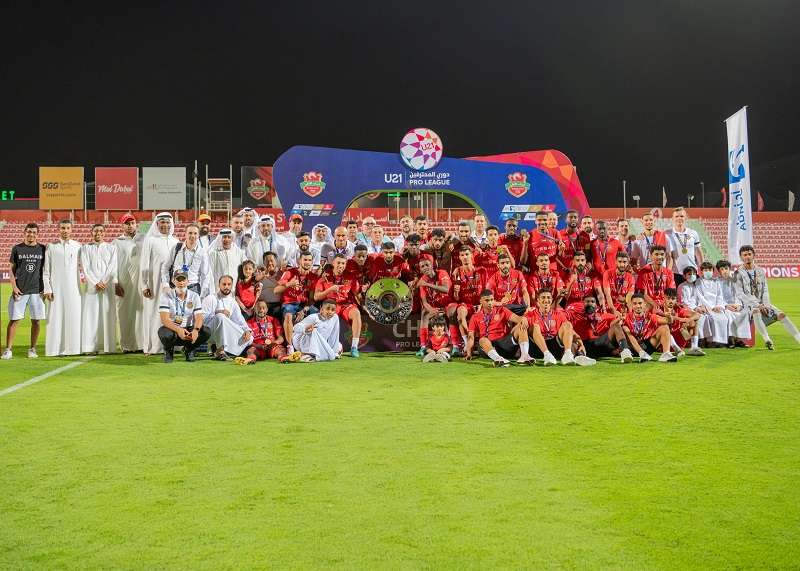 من التتويج (نقلا عن حساب شباب الأهلي علي تويتر)