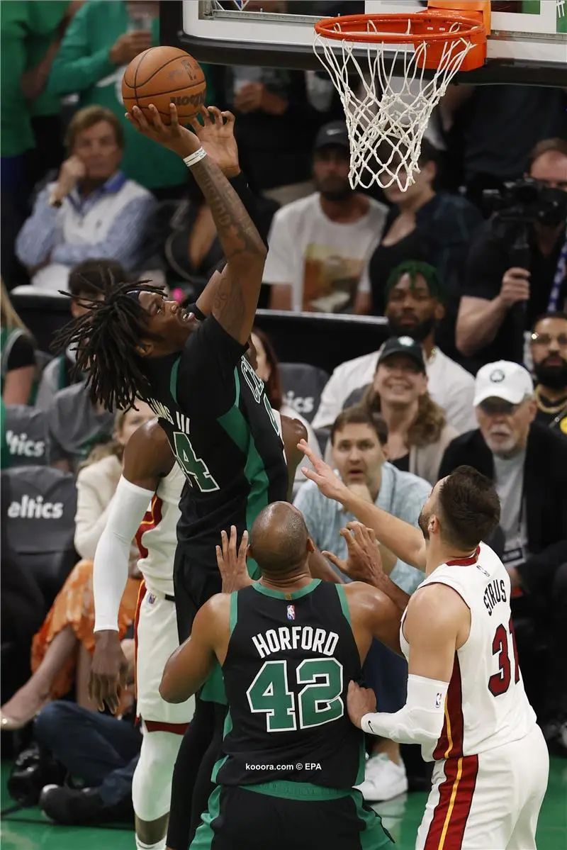 ?i=epa%2fbasketball%2f2022-05%2f2022-05-28-09981308_epa