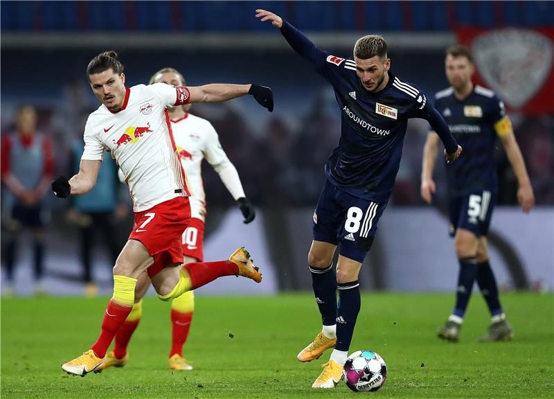 داجاكو مع يونيون