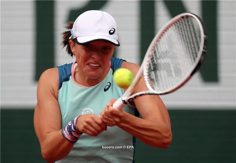 ?i=epa%2ftennis%2f2022-05%2f2022-05-28-09981727_epa