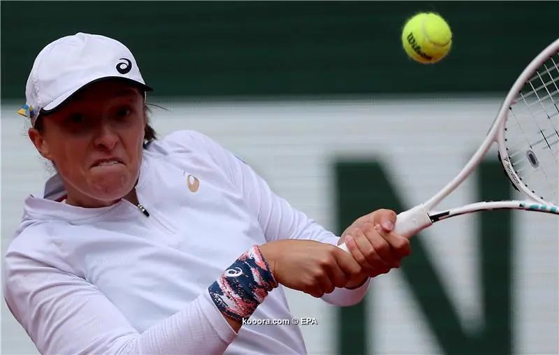 ?i=epa%2ftennis%2f2022-05%2f2022-05-28-09981752_epa