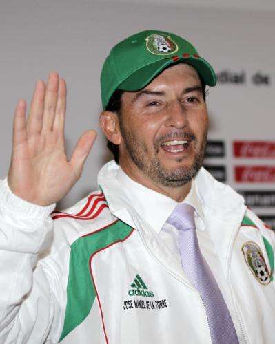 2010-10-19t043249z_01_hnr03_rtridsp_3_soccer-latam_reuters