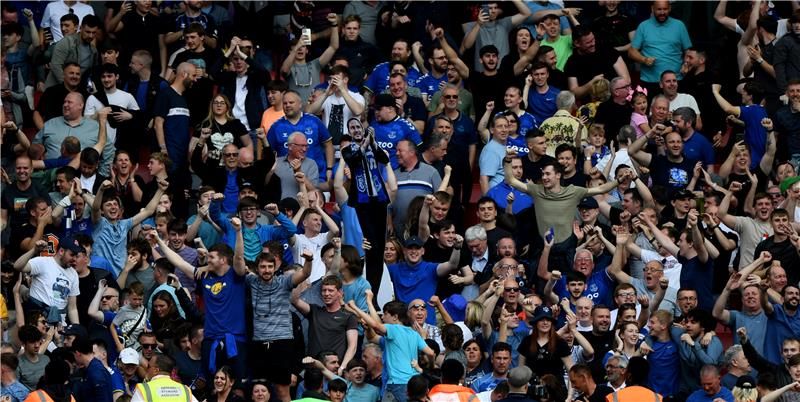 جماهير إيفرتون