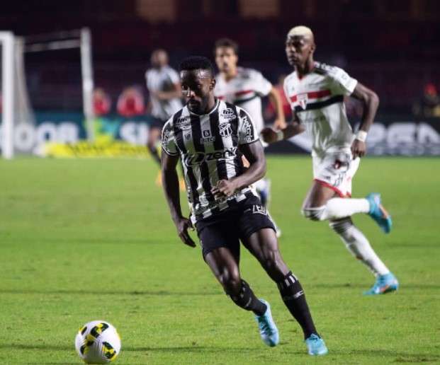 من الدوري البرازيلي