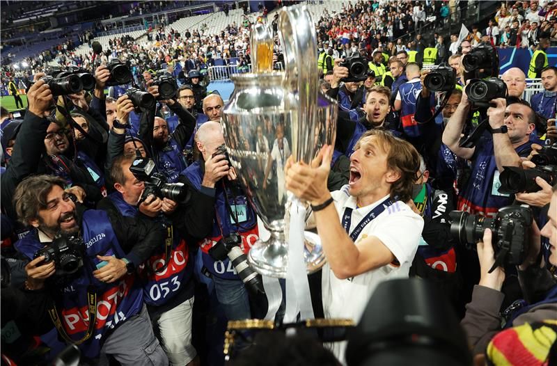  لوكا مودريتش