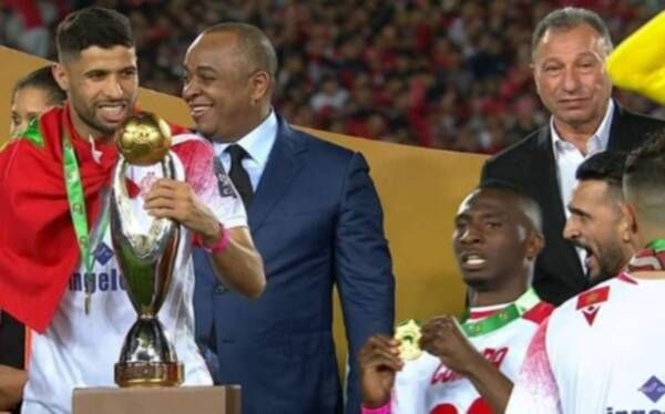 من تتويج الوداد