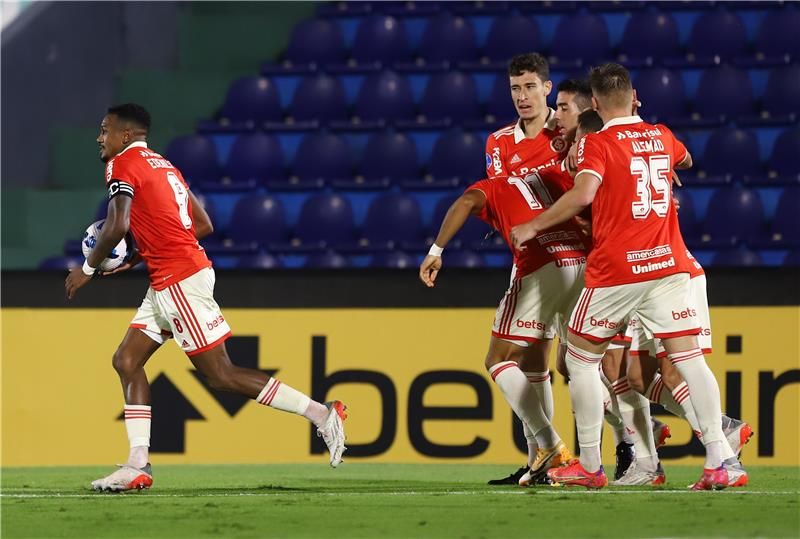 لاعبو إنترناسيونال 