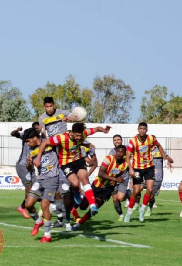 من مباراة ترجي جرجيس وأمل حمام سوسة 