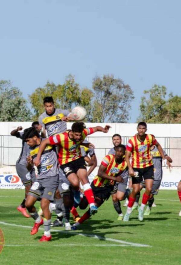 من مباراة ترجي جرجيس وأمل حمام سوسة 