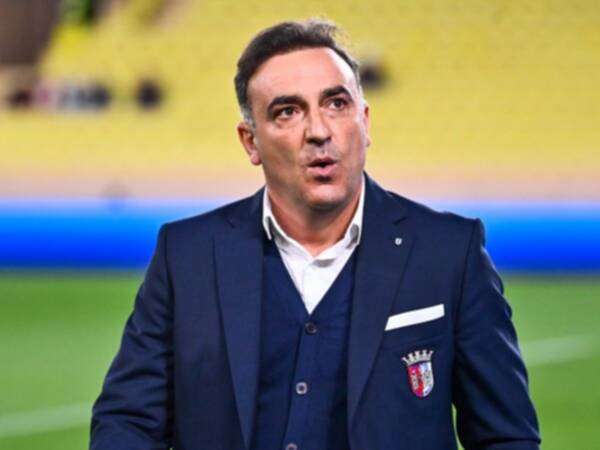 كارلوس كارفالهال