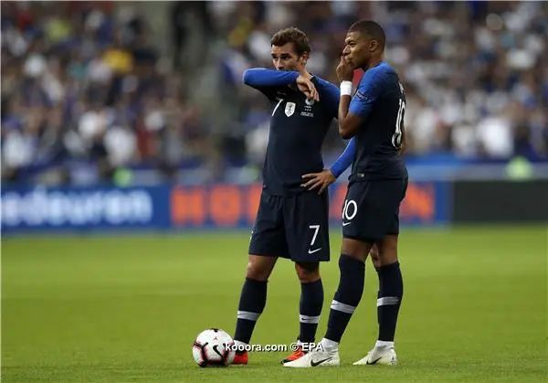 ?i=epa%2fsoccer%2f2018-09%2f2018-09-09%2f2018-09-09-07008787_epa