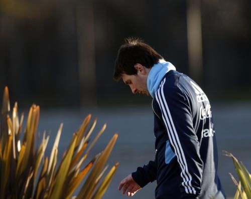 2011-07-04t204204z_01_bas203_rtridsp_3_soccer-copa_reuters