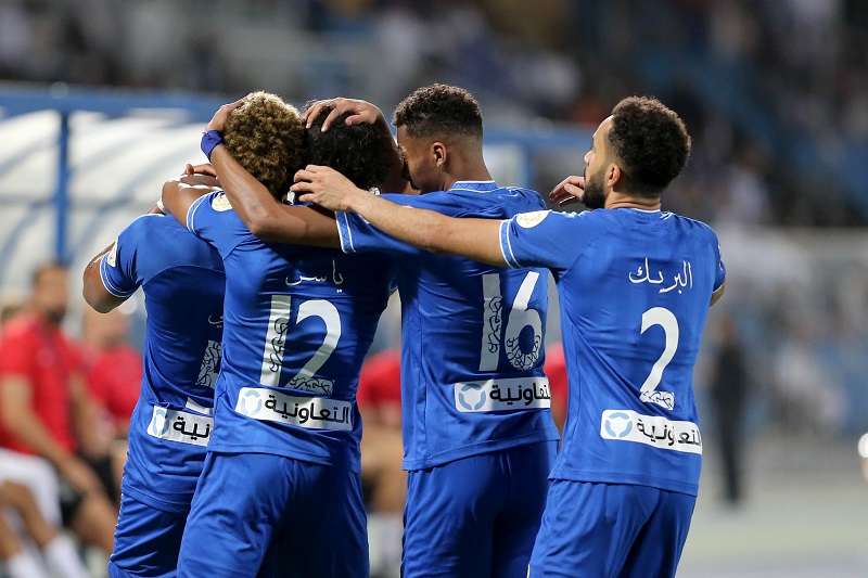 لاعبو الهلال