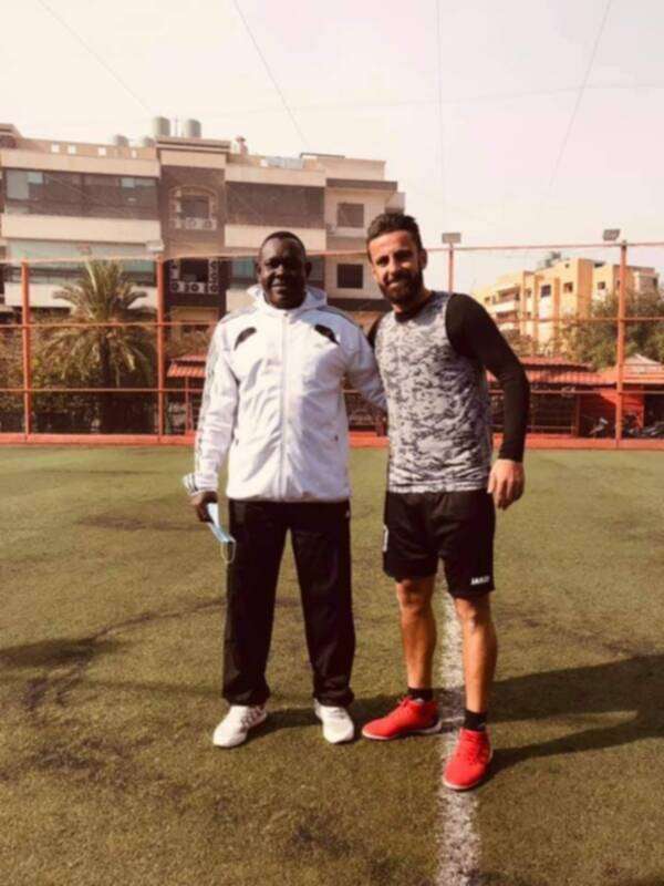 أسامة الصقر