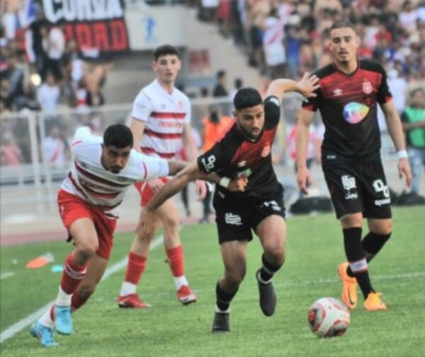 من لقاء سابق بين الفريقين 