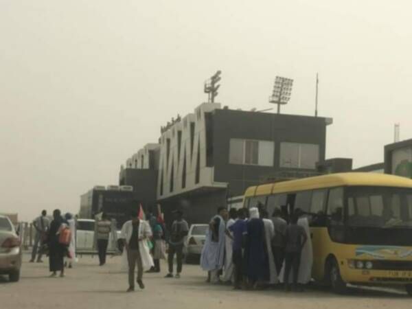 من توافد الجماهير