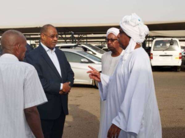 من الاستقبال