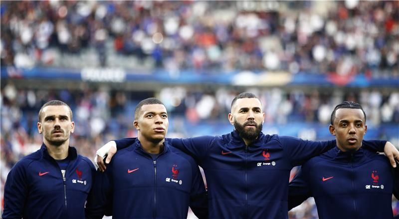 لاعبو منتخب فرنسا