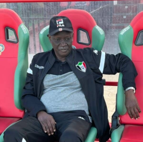 برهان تية مدرب منتخب السودان