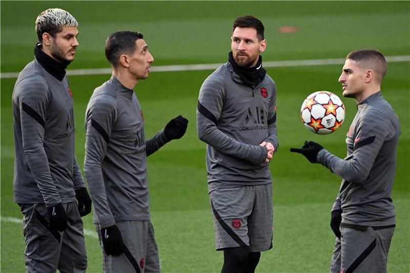 دي ماريا مع فيراتي وميسي