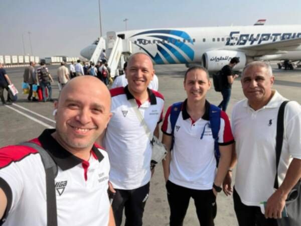 الطاقم المصري