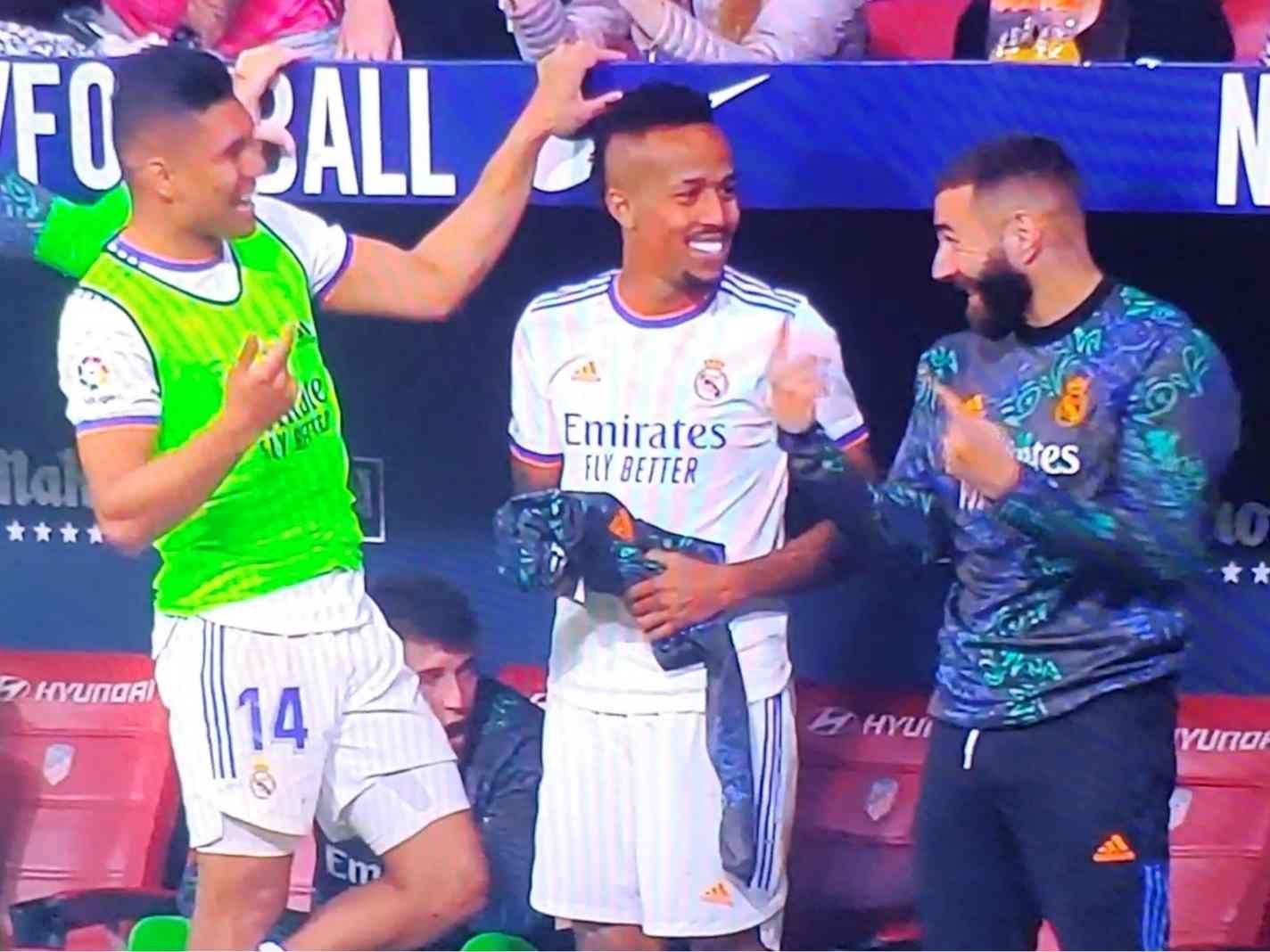 The-image-shows-Casemiro-Militao-and-Benzema-having-a-laugh-at-the-bench-towards-the-end-of-Real-Madrids-derby-loss-against-Atletico.