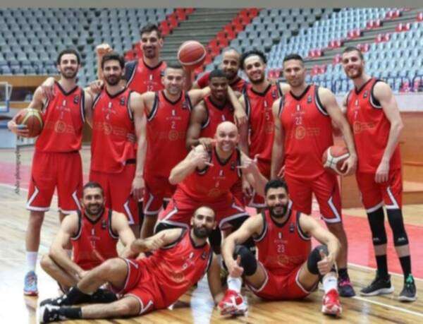 لاعبو أهلي حلب