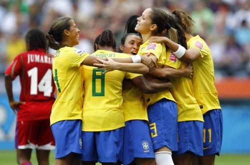 2011-07-06t172919z_01_kai21_rtridsp_3_soccer-world-women_reuters