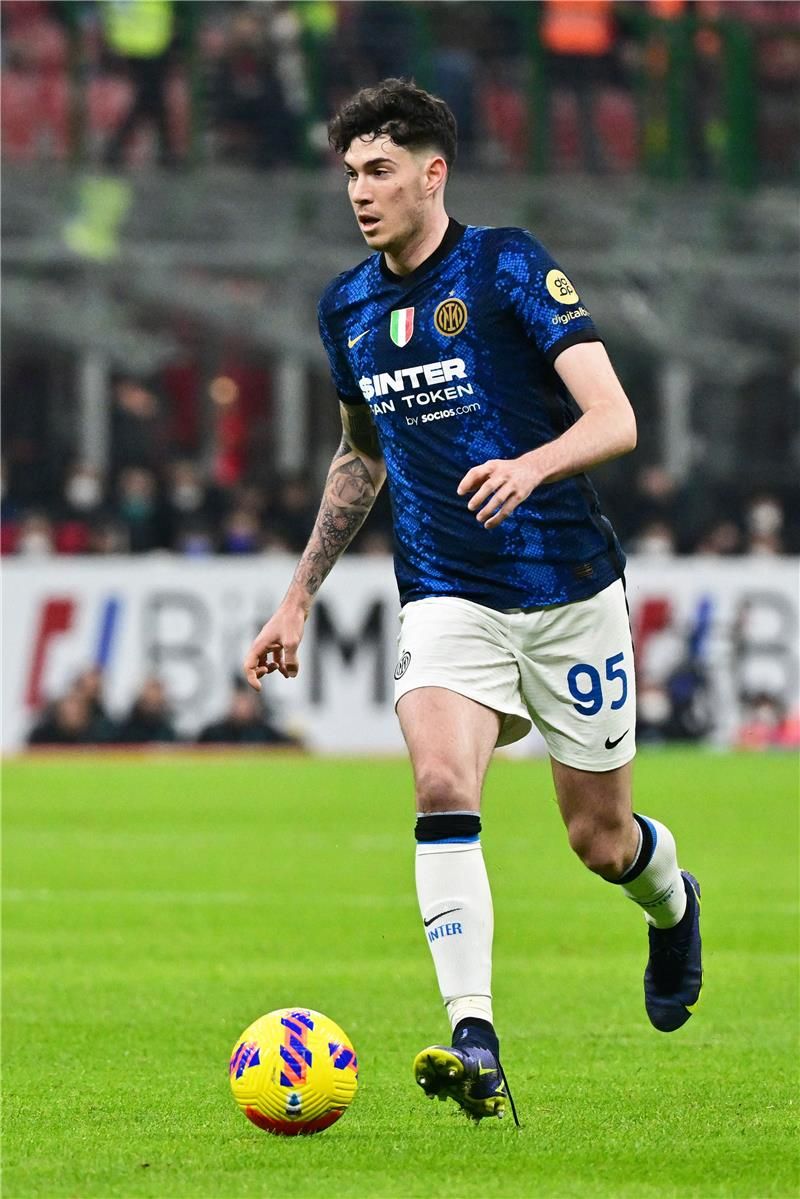 أليساندرو باستوني