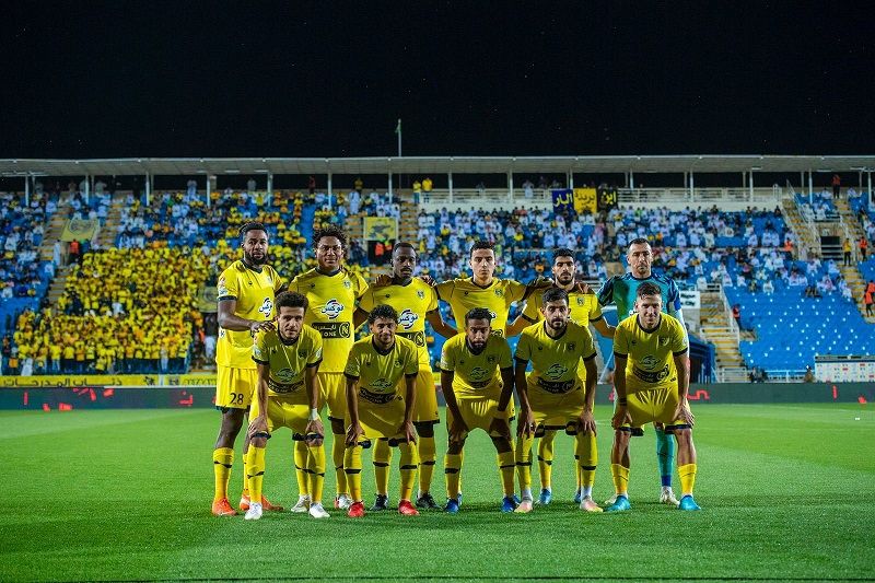 لاعبو التعاون