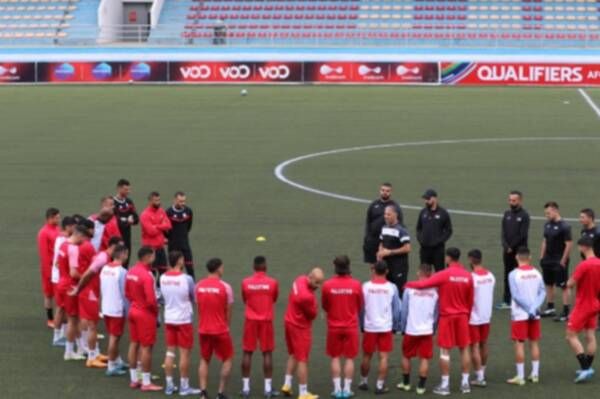 لاعبو منتخب فلسطين