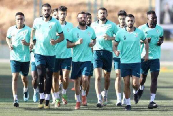 لاعبو الوحدات