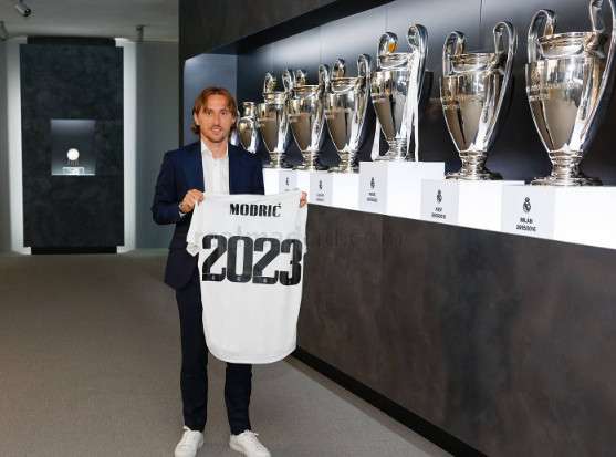  لوكا مودريتش