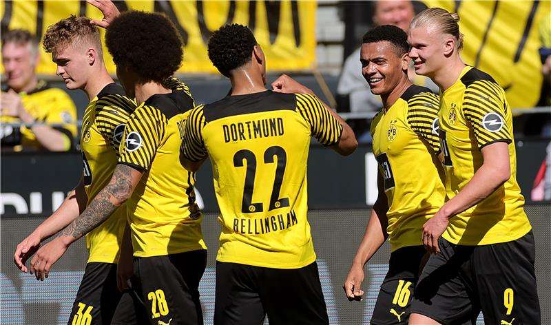 لاعبو دورتموند