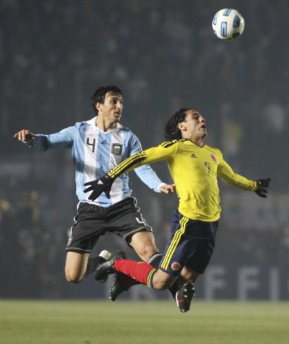 2011-07-07t021055z_01_stf627_rtridsp_3_soccer-copa_reuters