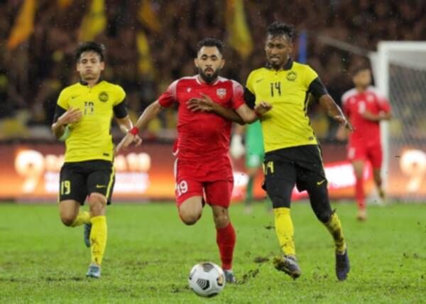 كميل الأسود