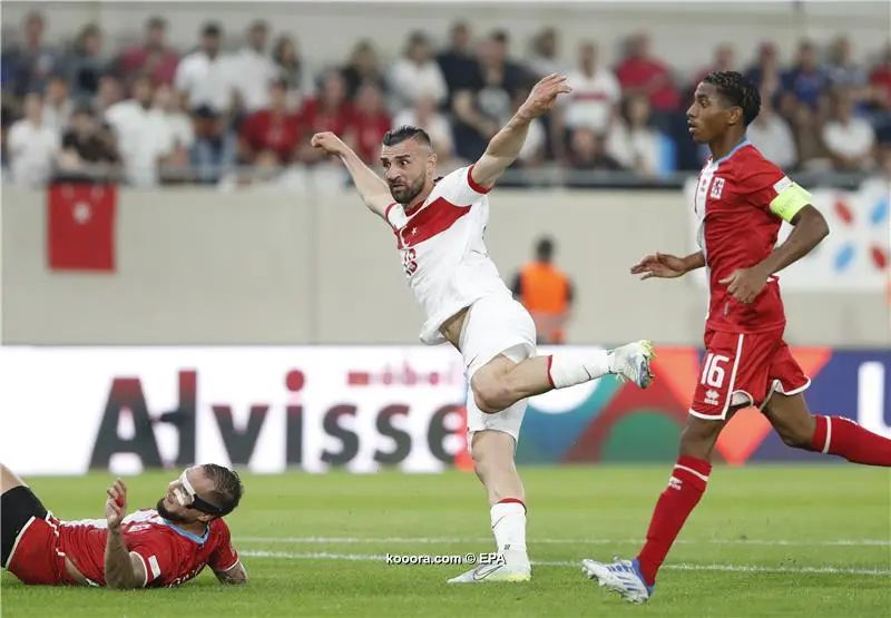 ?i=epa%2fsoccer%2f2022-06%2f2022-06-11%2f2022-06-11-10008688_epa