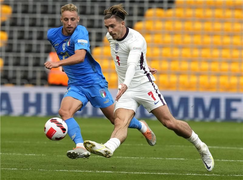 من مباراة إنجلترا وإيطاليا