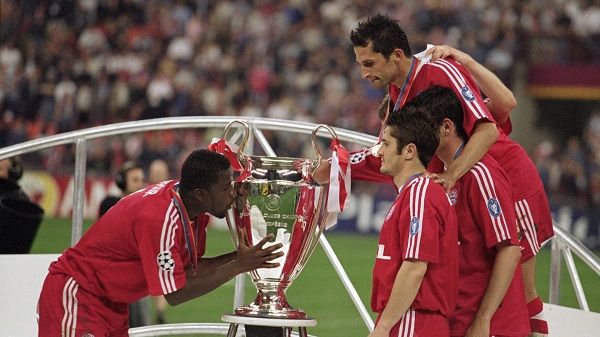 كوفور - على اليسار